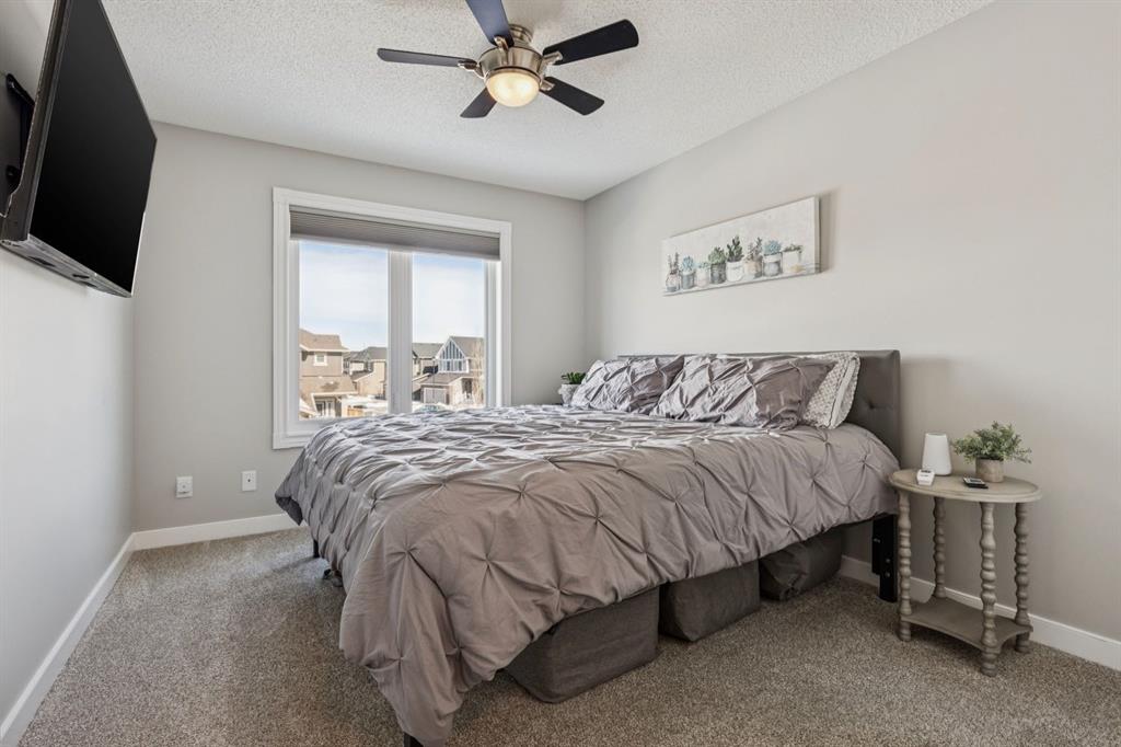 259 Canals Close SW