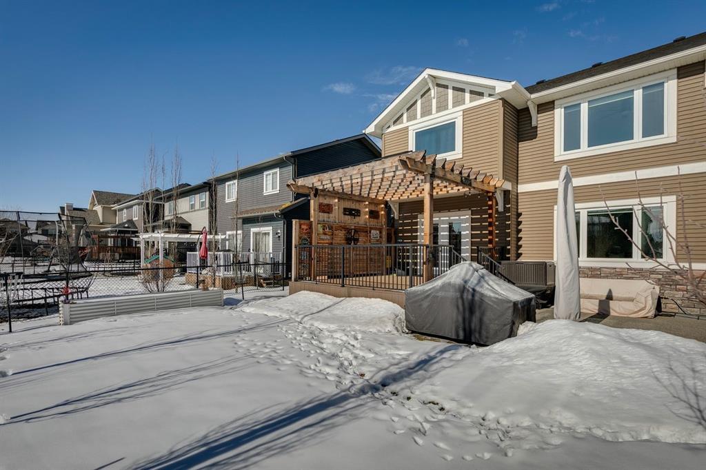 259 Canals Close SW
