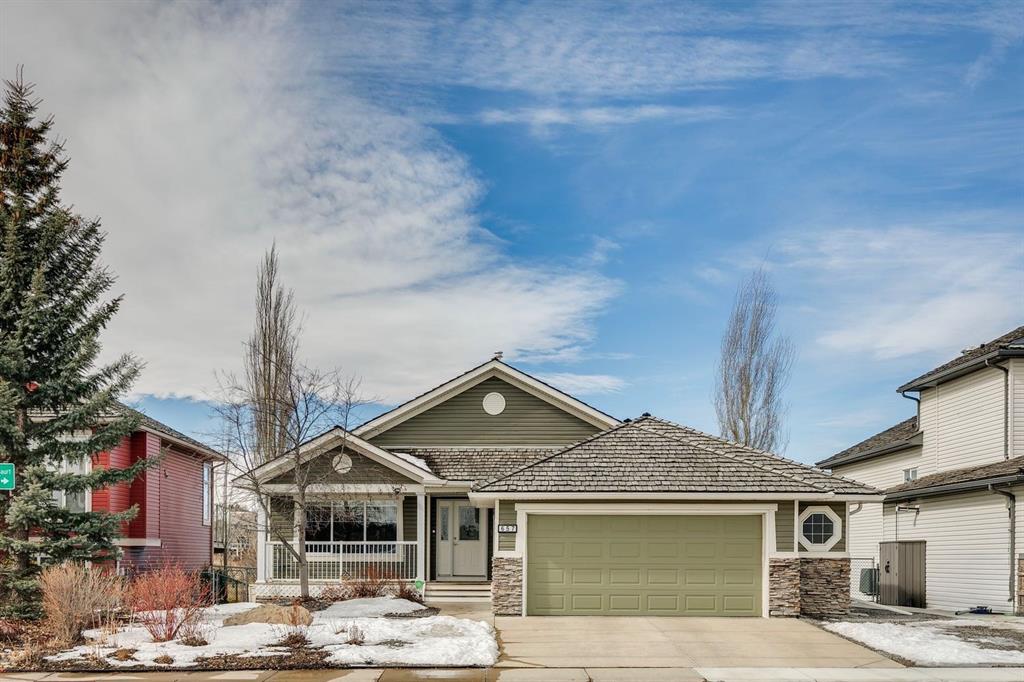 657 Woodside Court NW