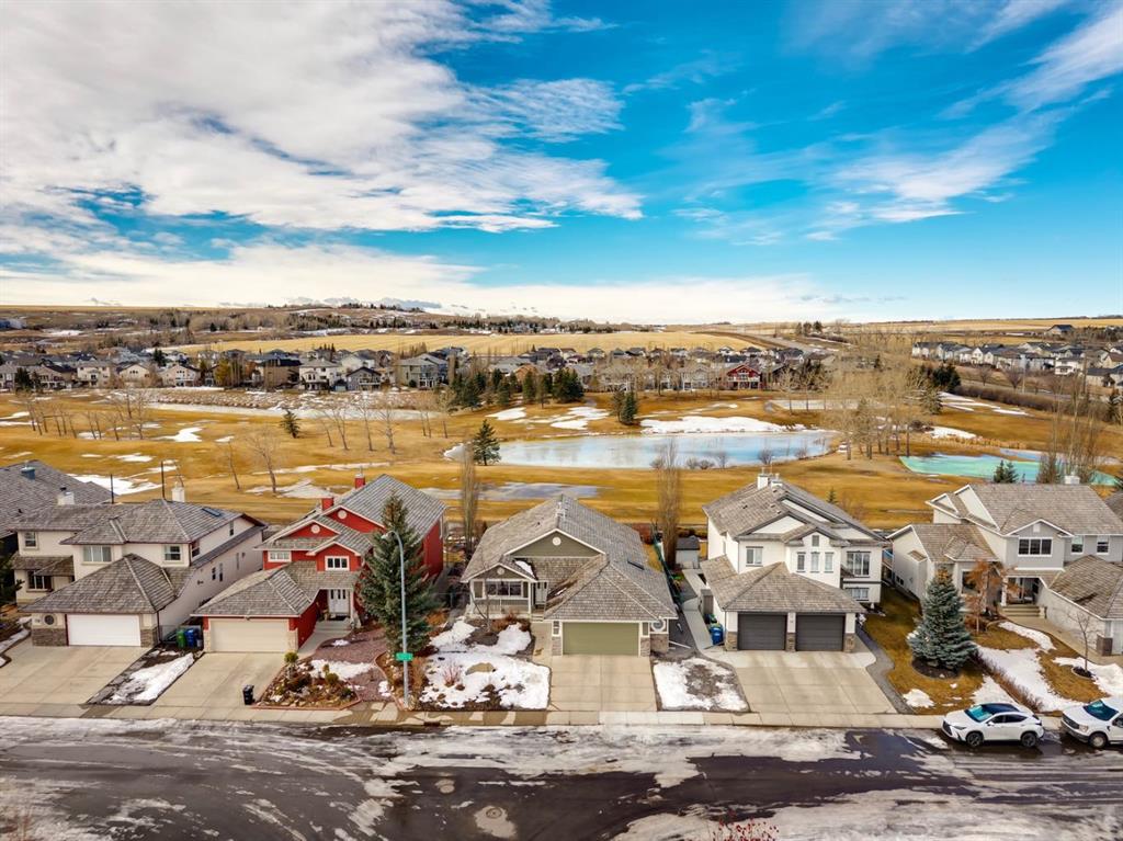 657 Woodside Court NW