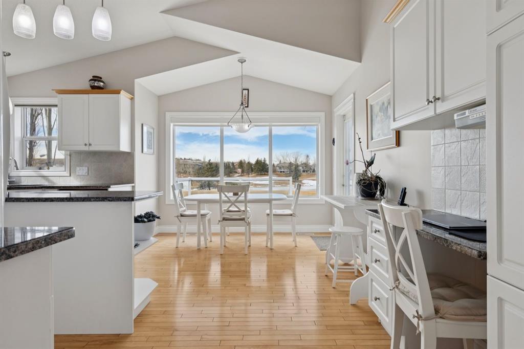 657 Woodside Court NW