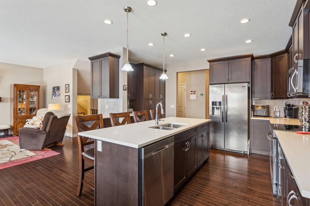 7 Cooperstown Place SW