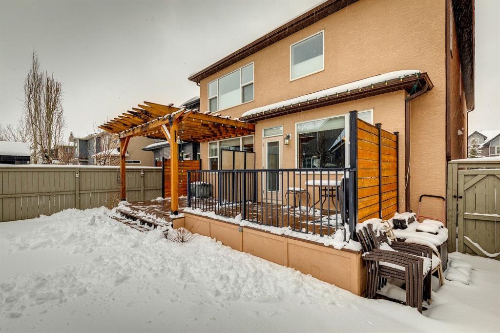 7 Cooperstown Place SW