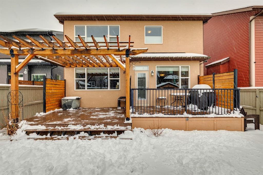 7 Cooperstown Place SW