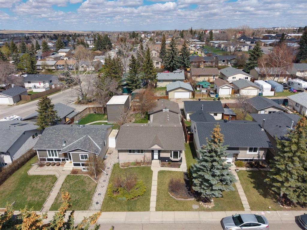 145 Alpine Crescent SE