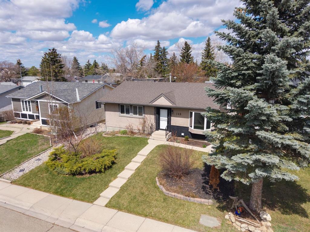 145 Alpine Crescent SE