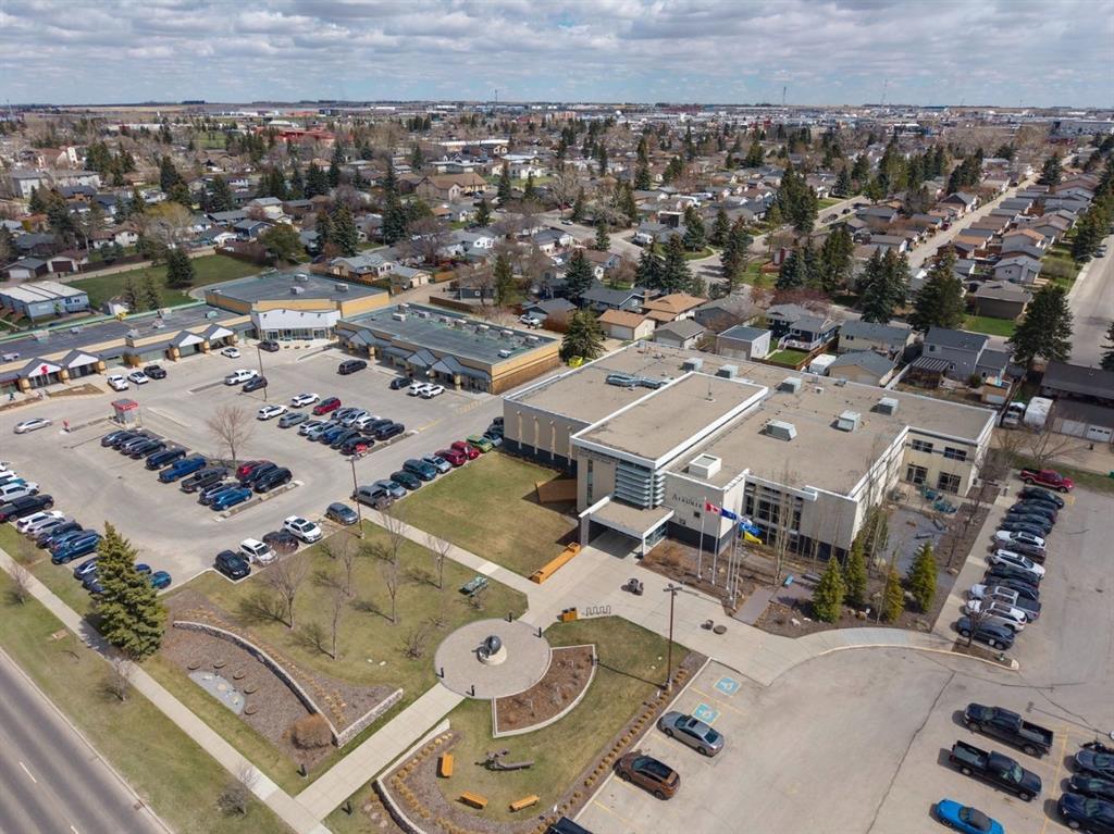 145 Alpine Crescent SE