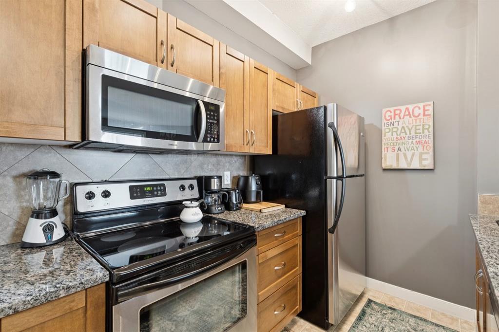 132 1 Avenue NW Unit: 406