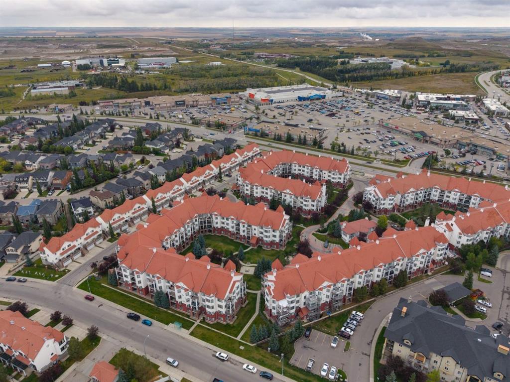 20 Royal Oak Plaza NW Unit: 210