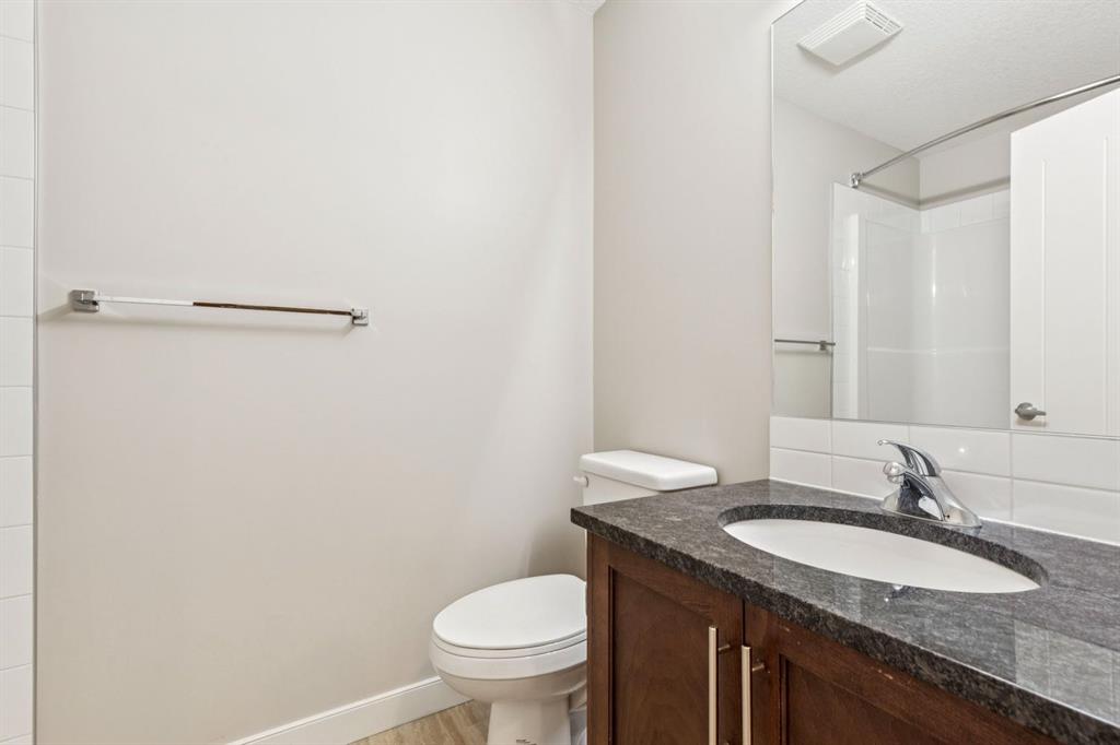 20 Royal Oak Plaza NW Unit: 210