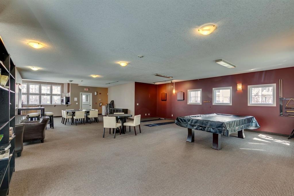 20 Royal Oak Plaza NW Unit: 210