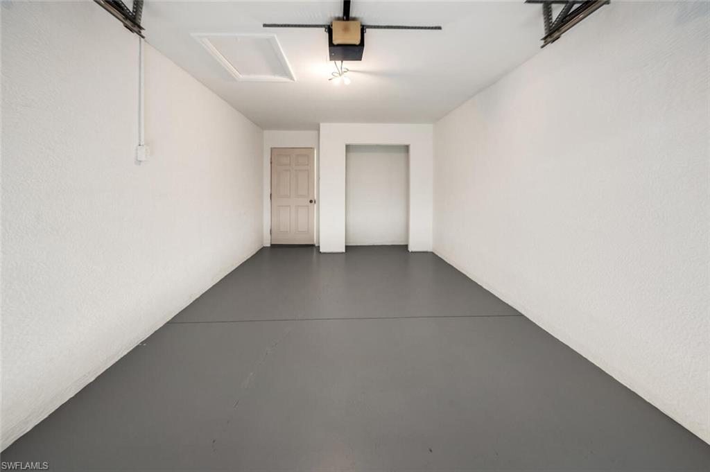 3964 Bishopwood CT E # 106 Unit: 1-106