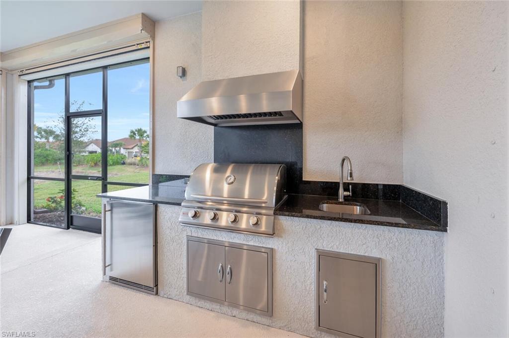 8448 Rosa CT