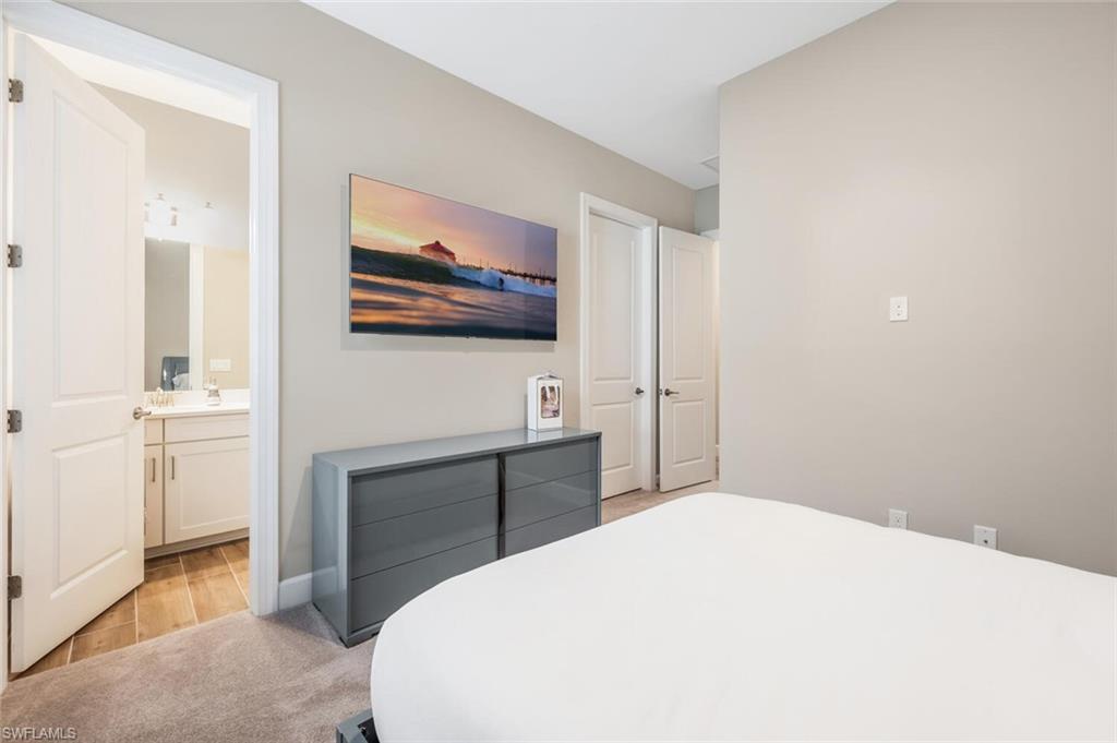 8416 Rosa CT