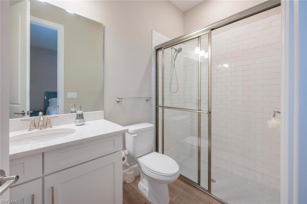 8416 Rosa CT