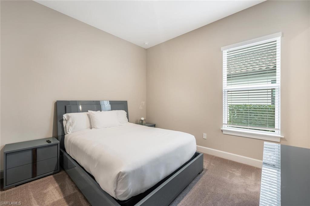 8416 Rosa CT