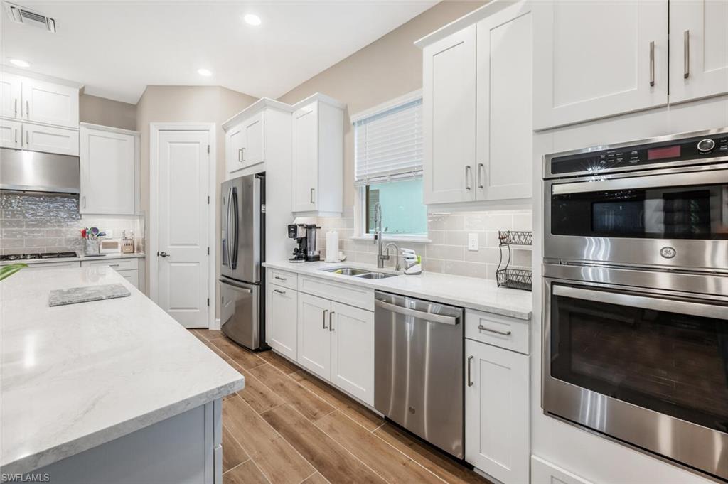 8416 Rosa CT