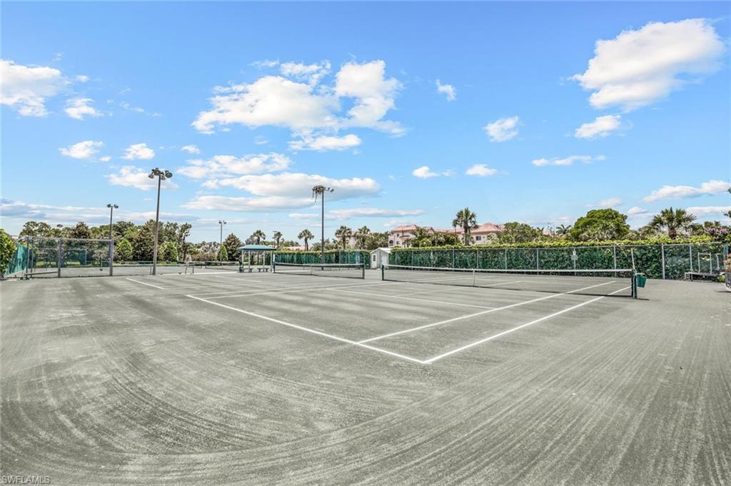 5576 Lago Villaggio WAY