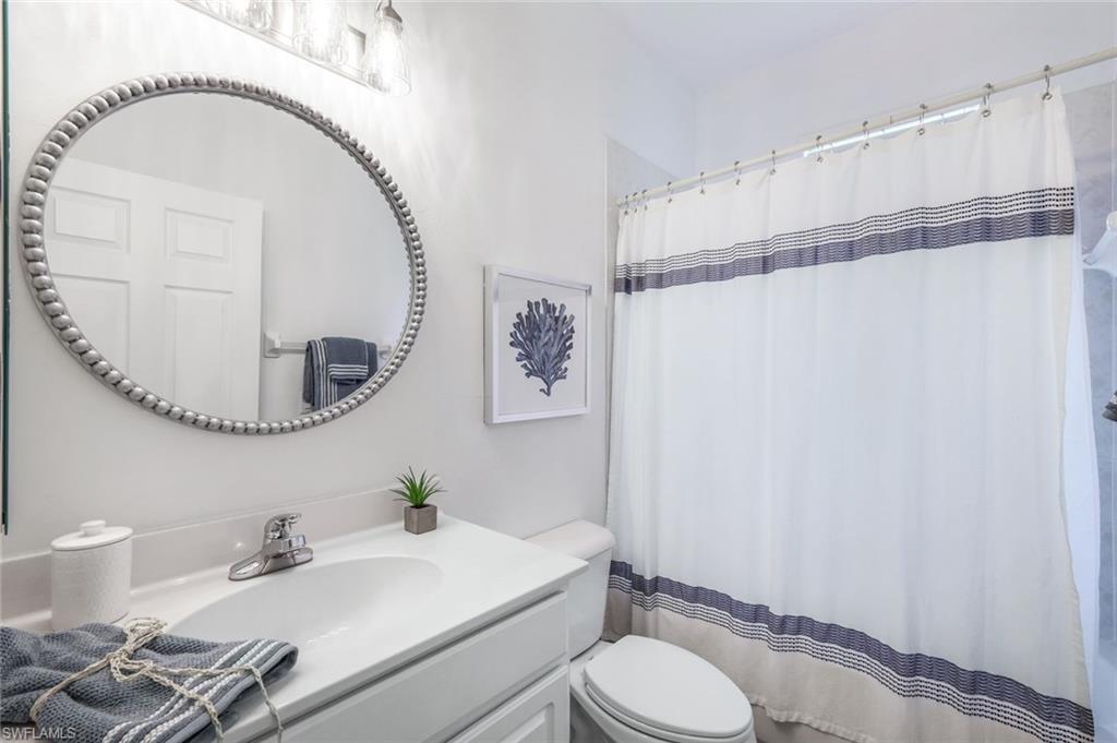 5576 Lago Villaggio WAY