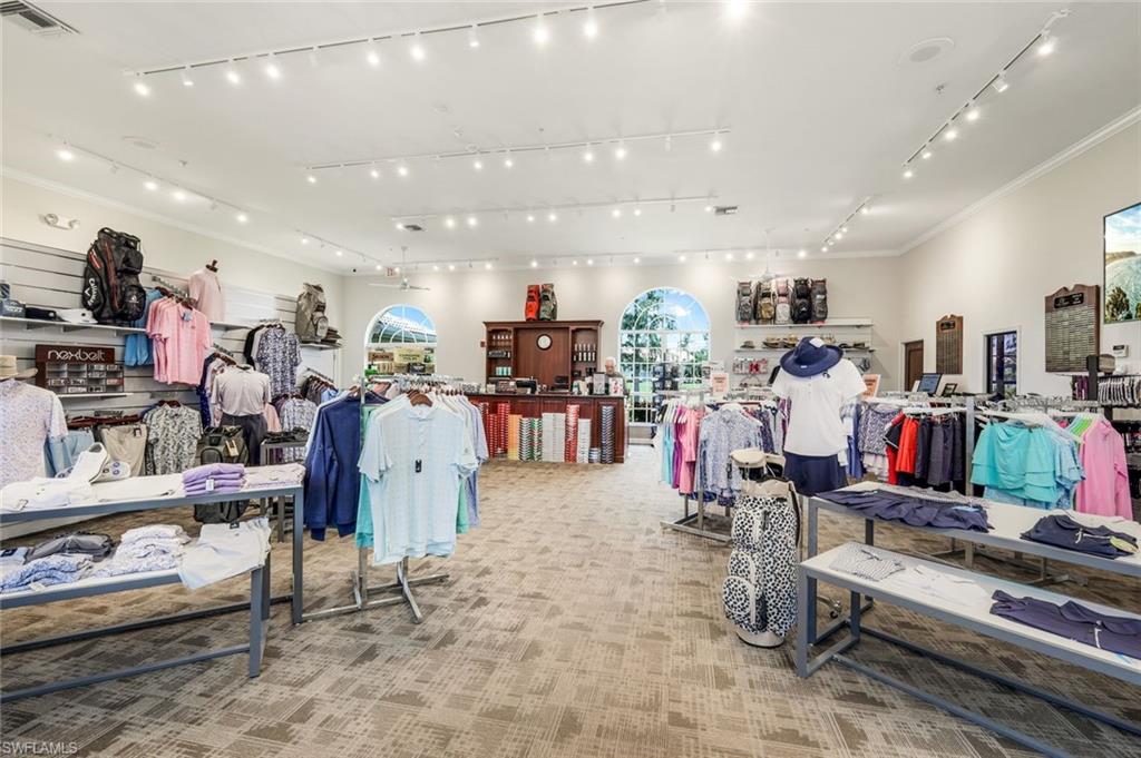 5576 Lago Villaggio WAY