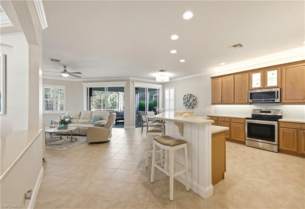 5686 Lago Villaggio WAY