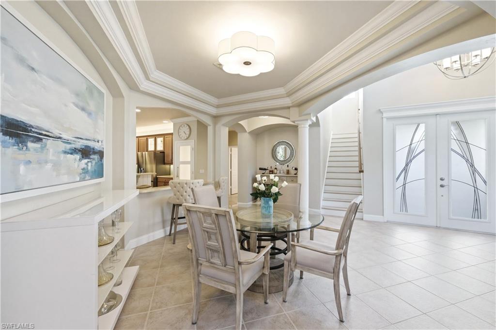 5686 Lago Villaggio WAY
