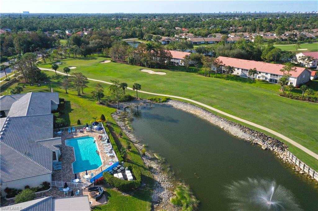 5686 Lago Villaggio WAY