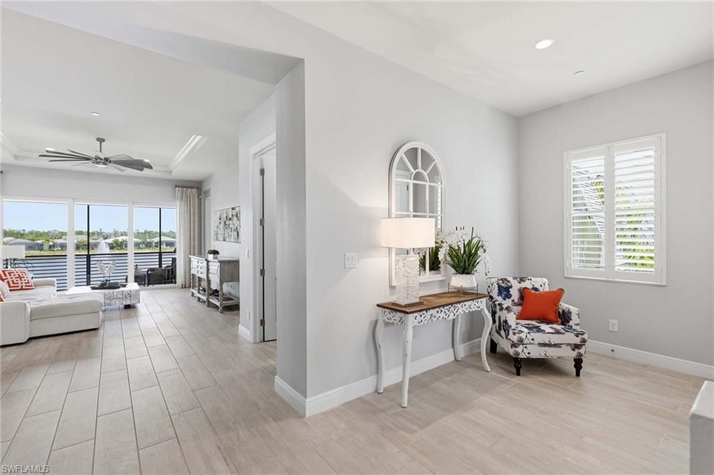 8936 Saint Lucia DR 201