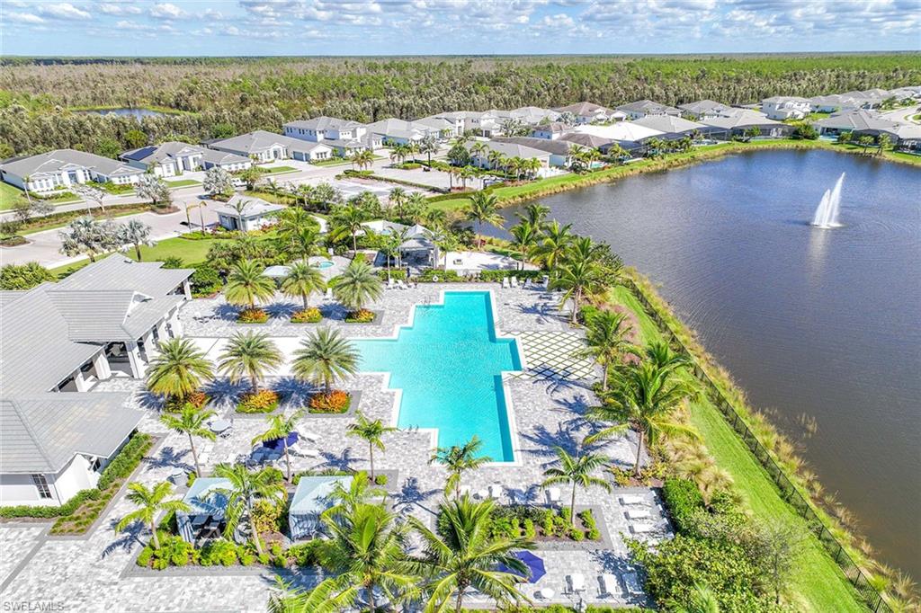 8936 Saint Lucia DR 201