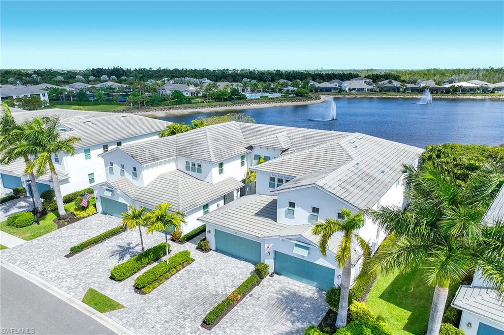 8936 Saint Lucia DR 201