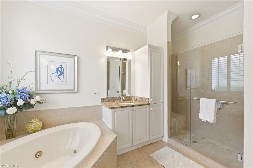 5640 Lago Villaggio WAY