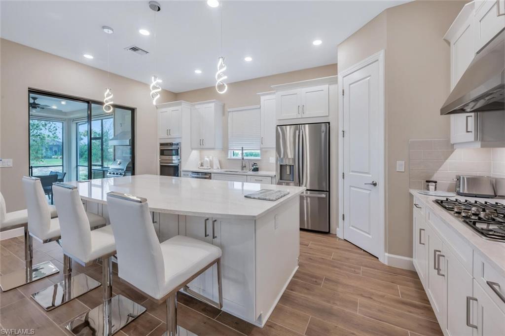 8448 Rosa CT