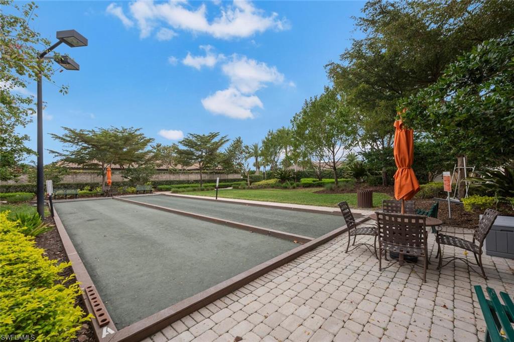 8416 Rosa CT