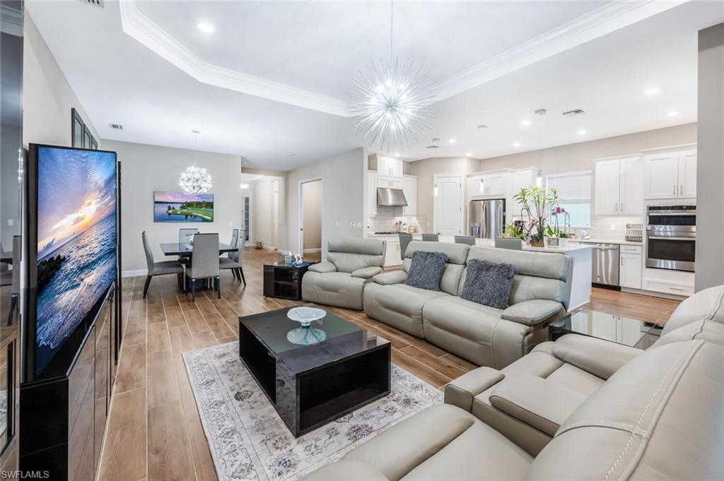 8416 Rosa CT