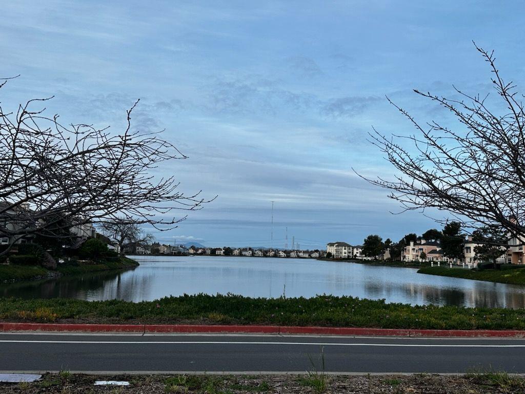 825 Corriente Point DR