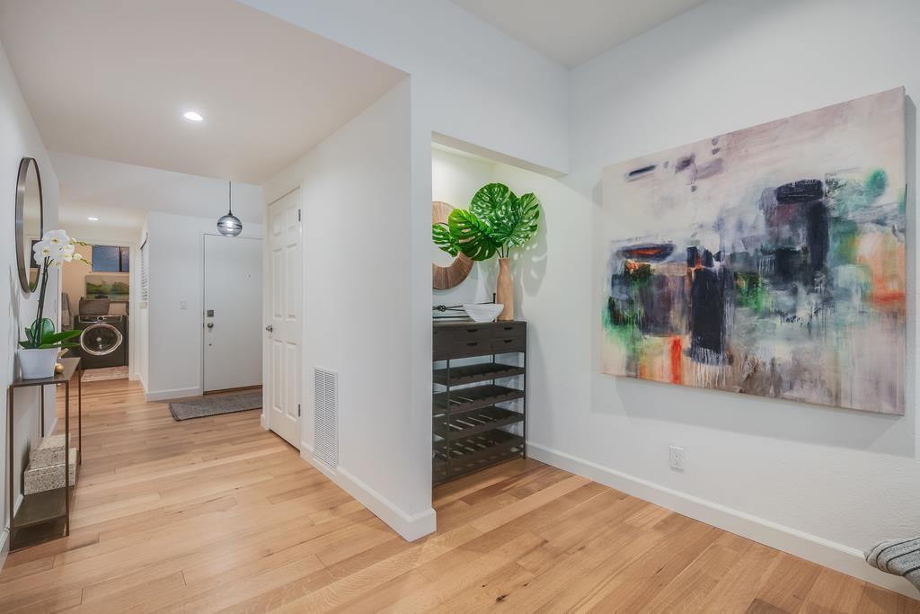 1202 Sharon Park DR