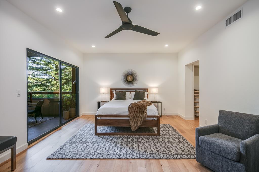 1202 Sharon Park DR