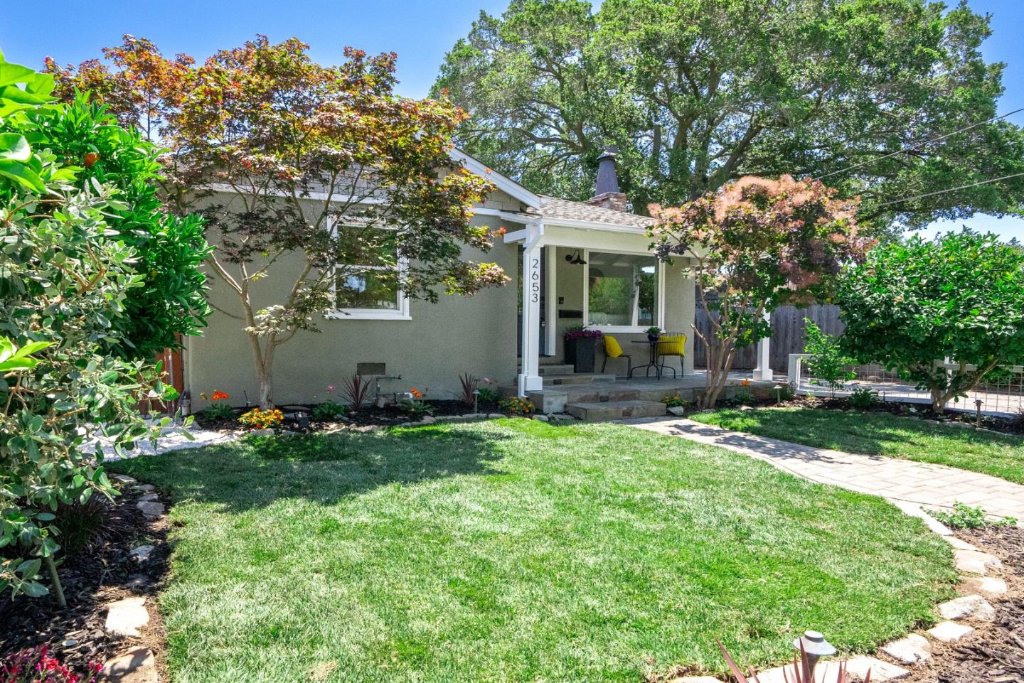 2653 Brewster Avenue