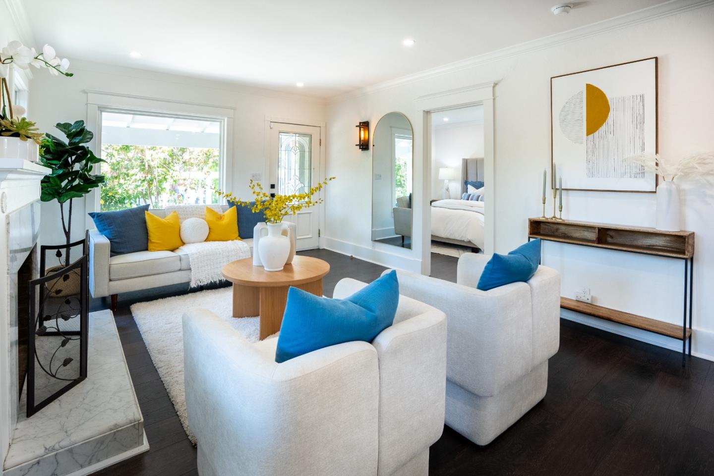 2653 Brewster Avenue