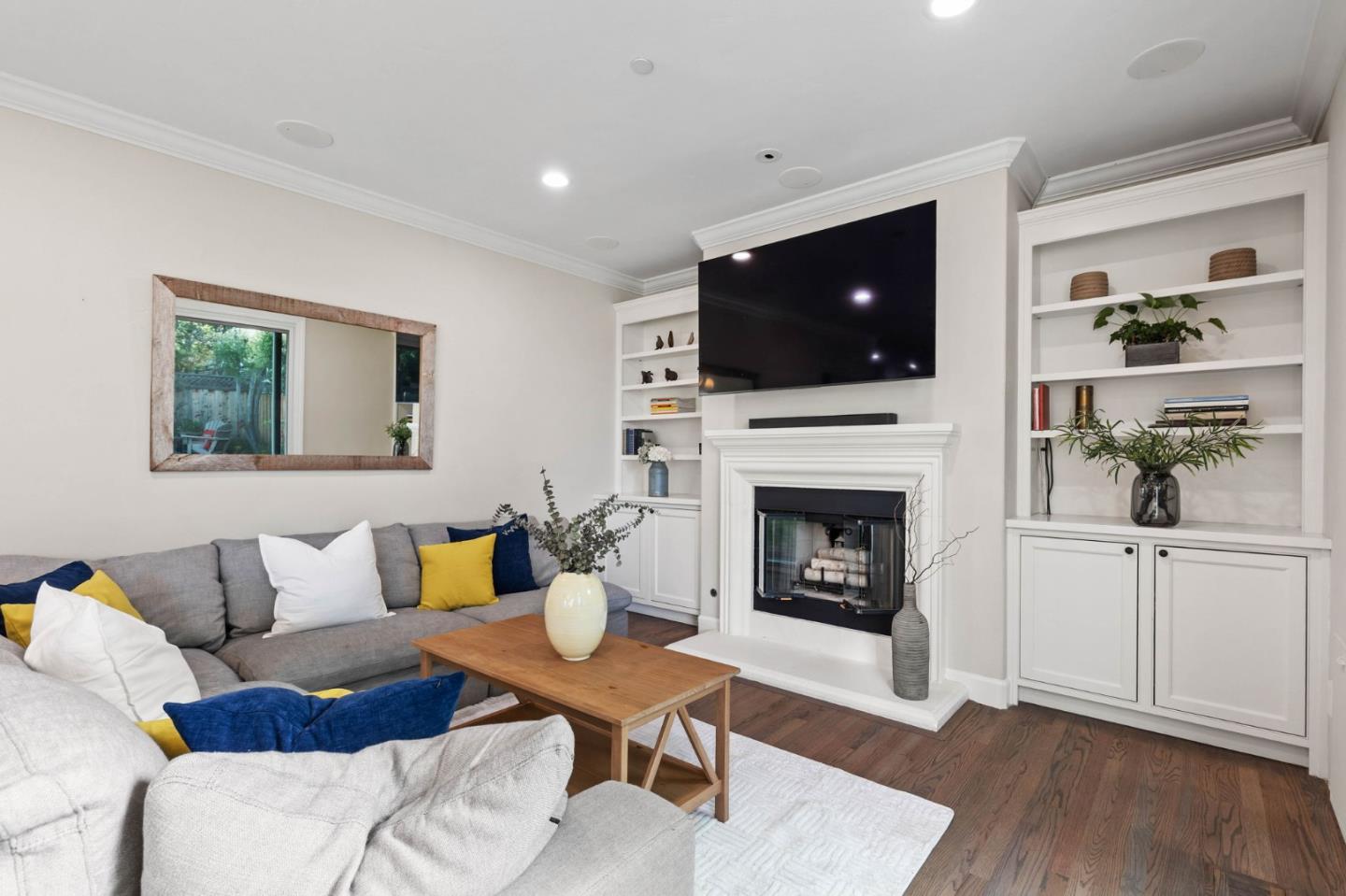 2140 Monterey Avenue