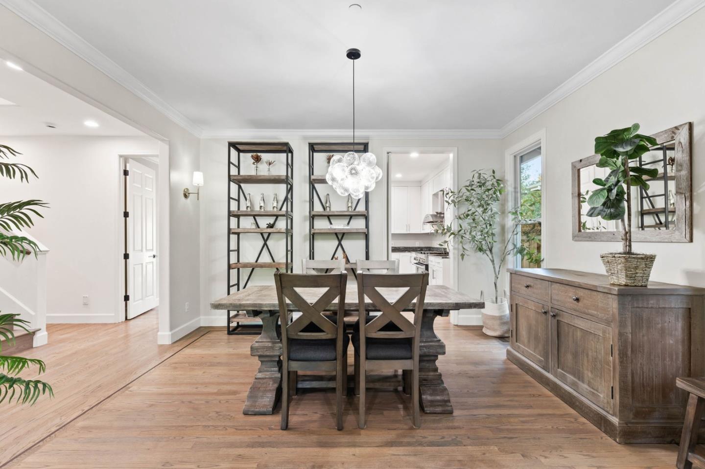 2140 Monterey Avenue