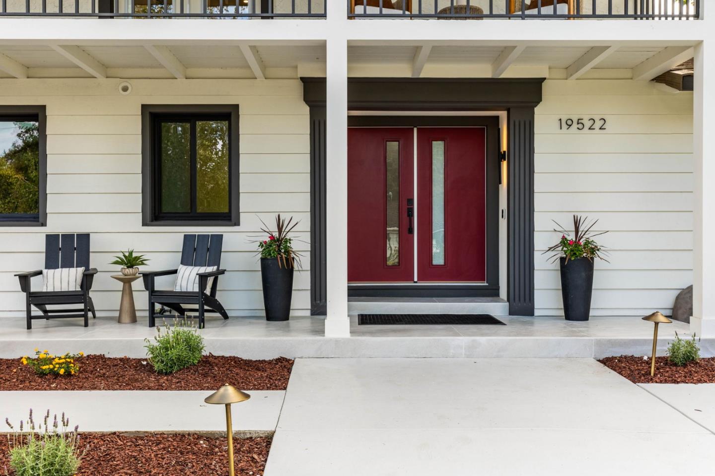 19522 Via Real Drive