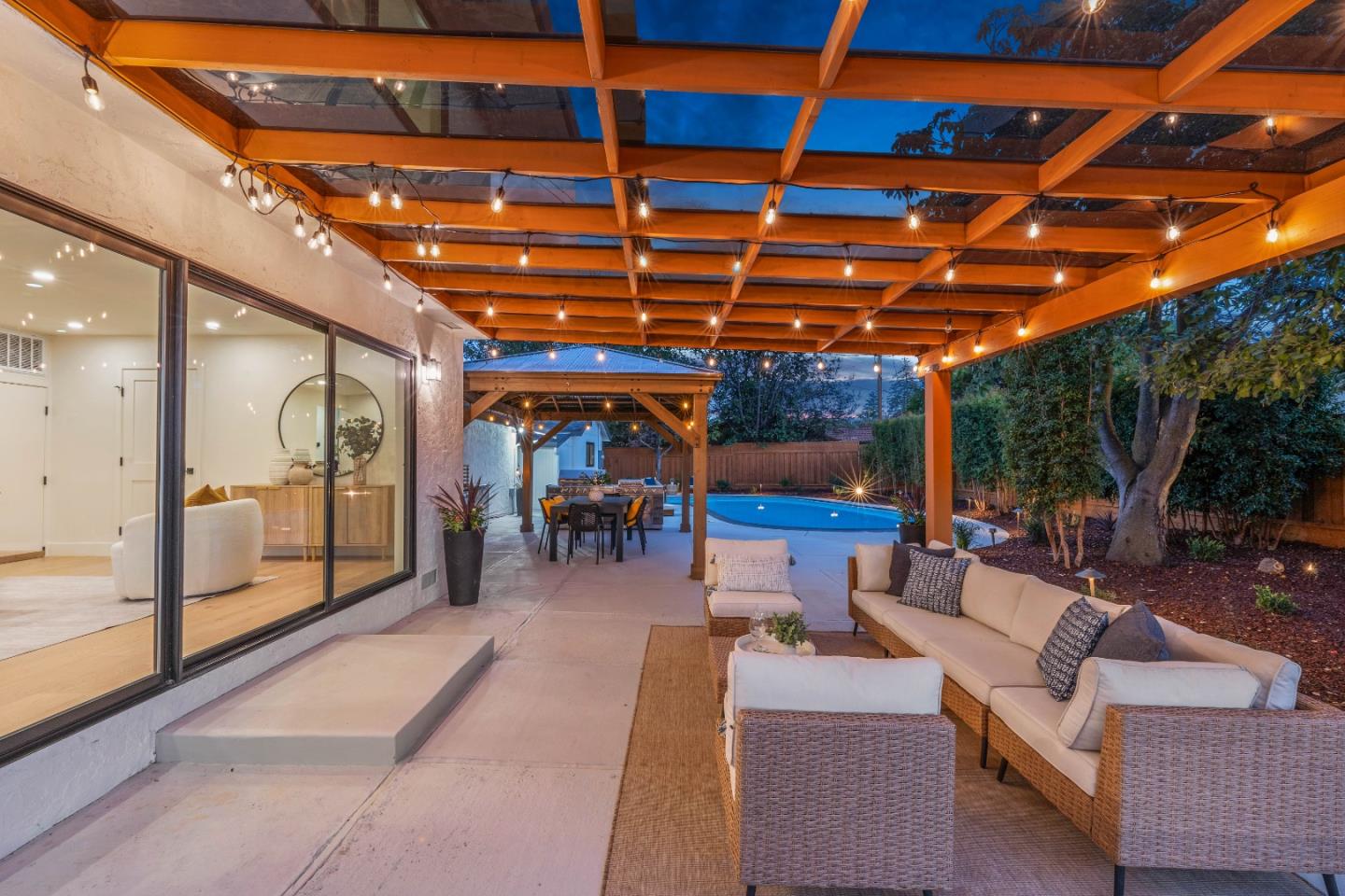 19522 Via Real Drive