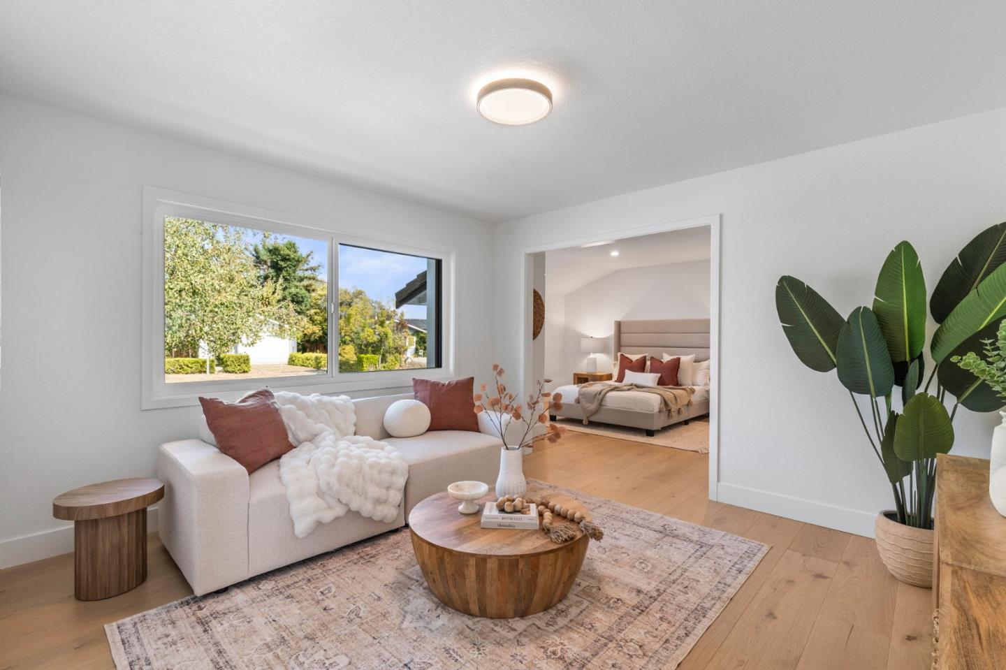 19522 Via Real Drive