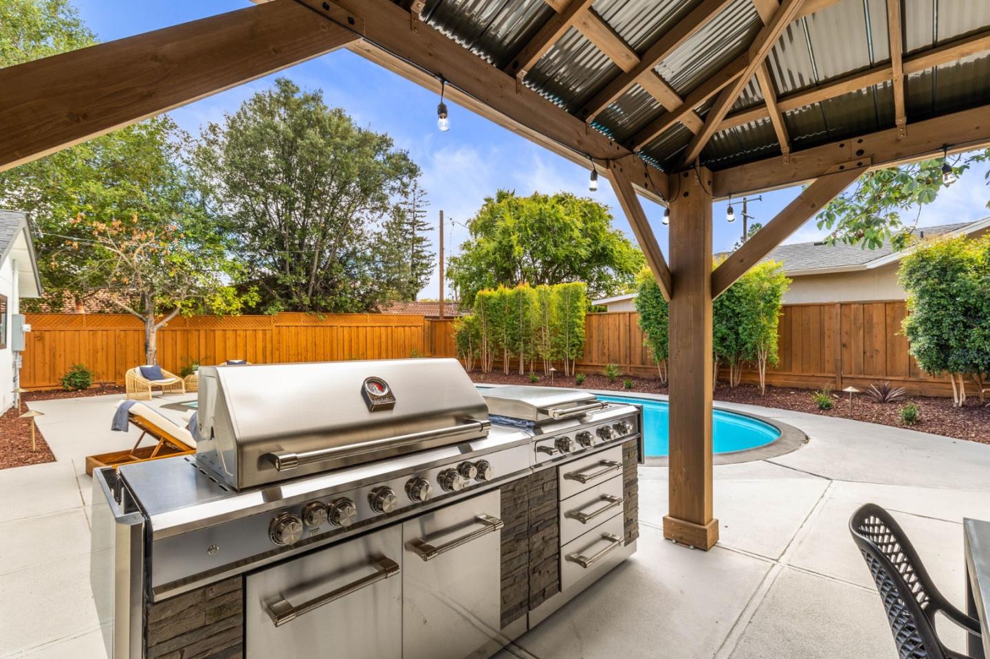 19522 Via Real Drive