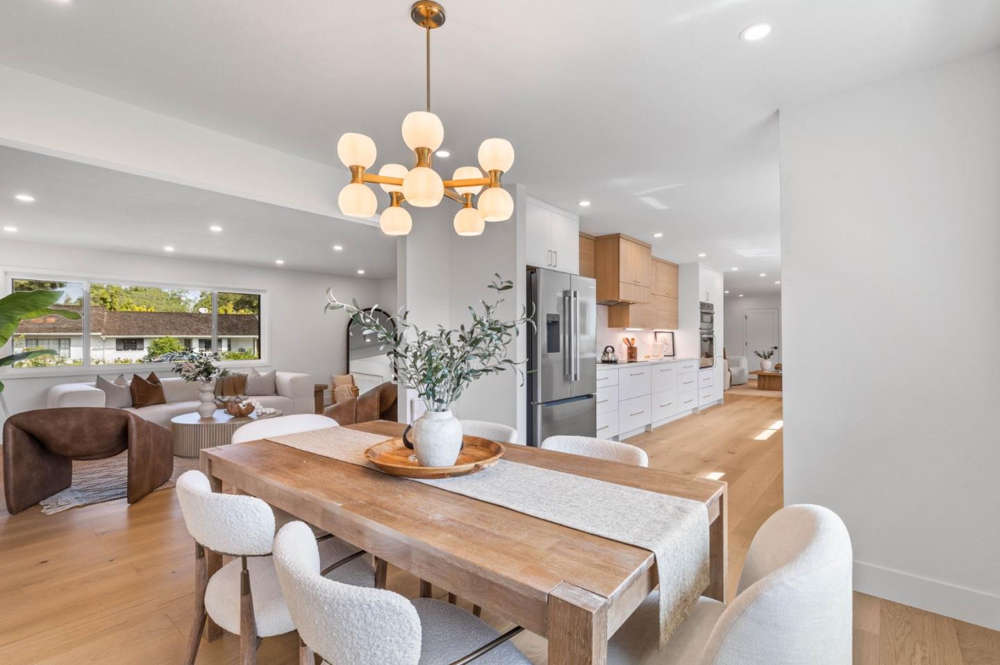 19522 Via Real Drive