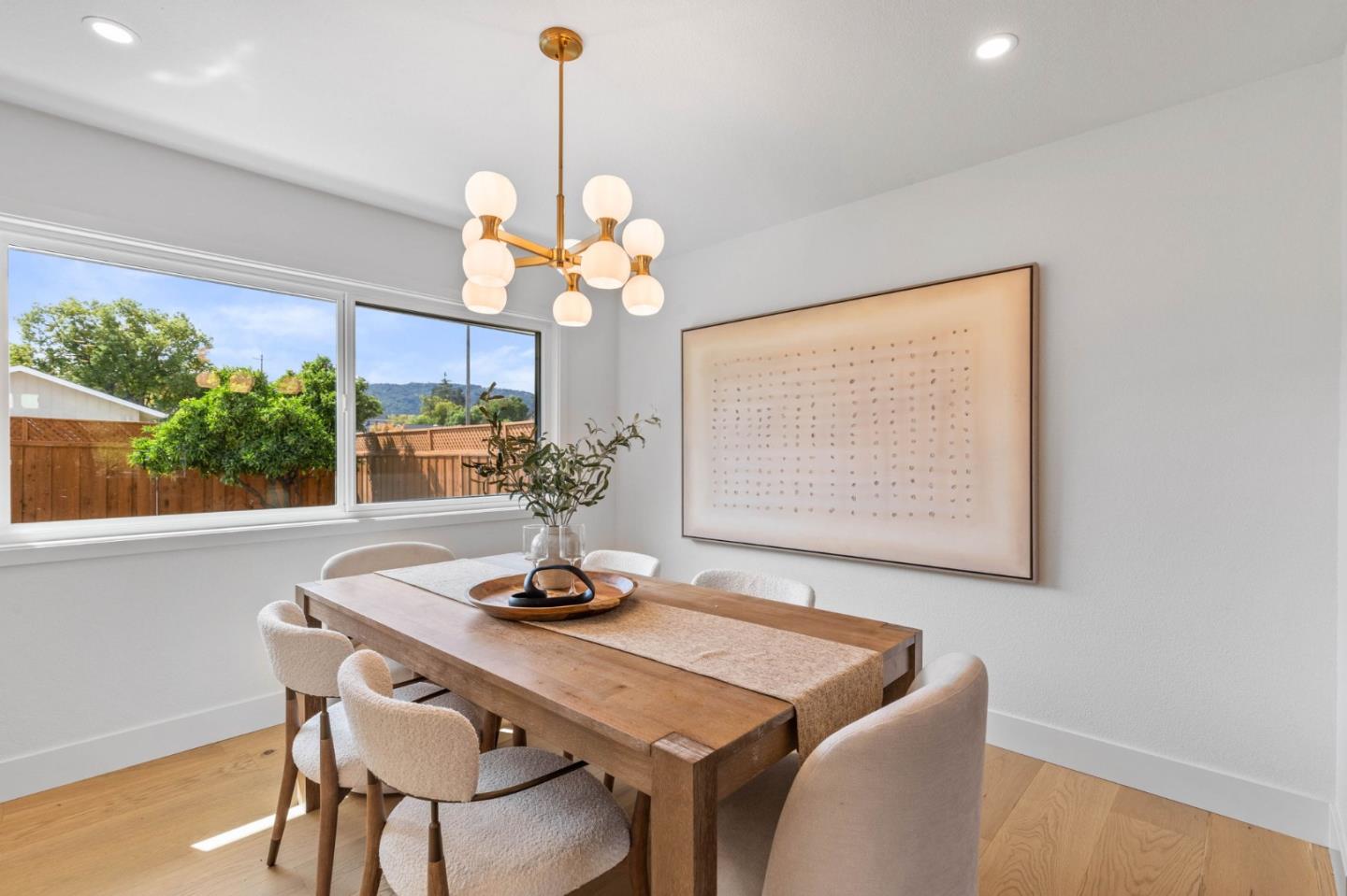 19522 Via Real Drive