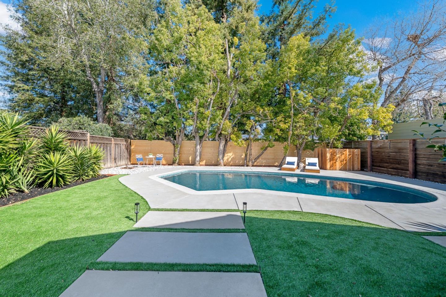 12 Country Lane