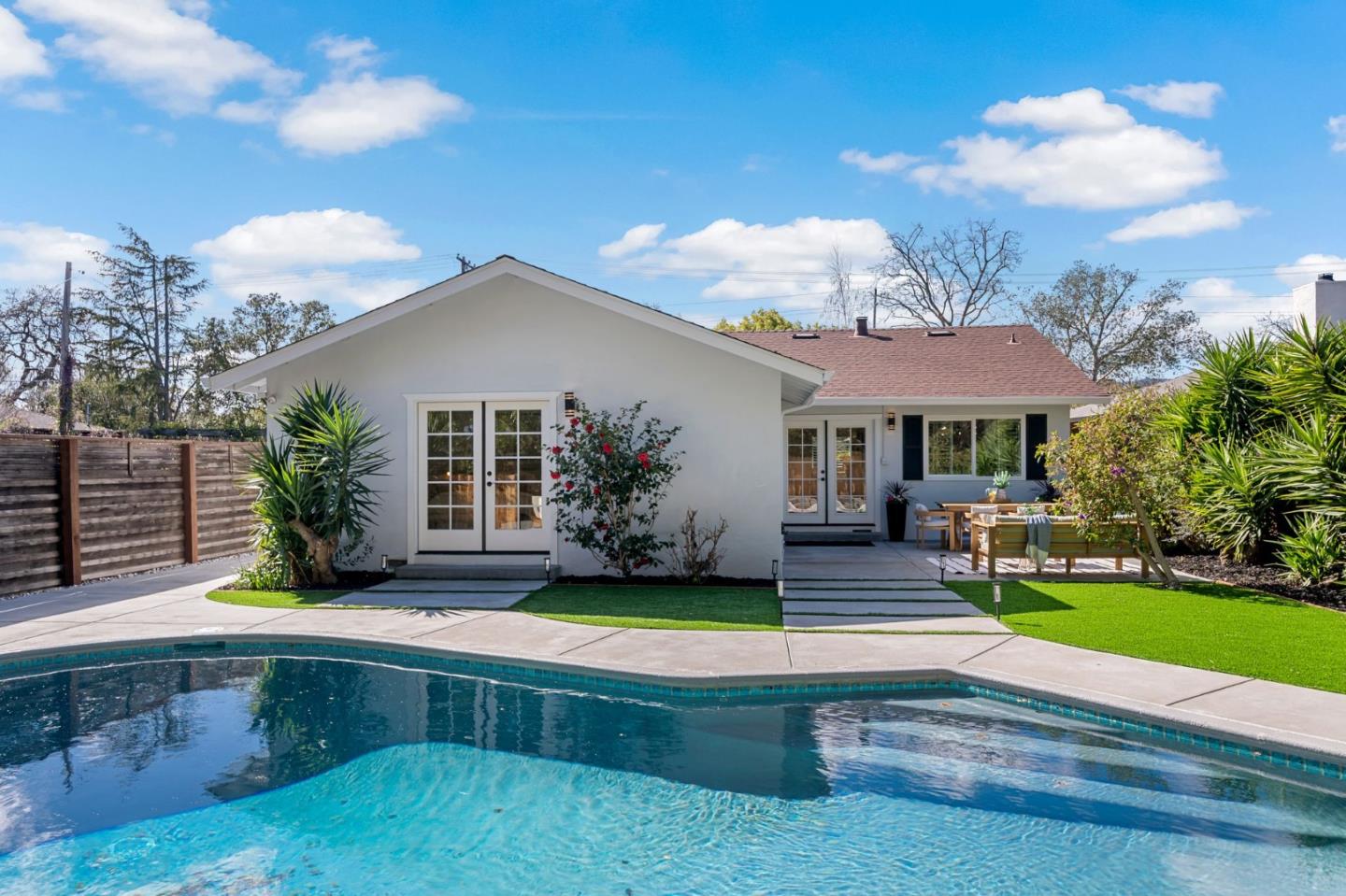 12 Country Lane