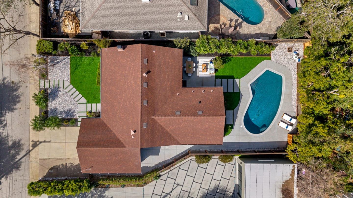 12 Country Lane